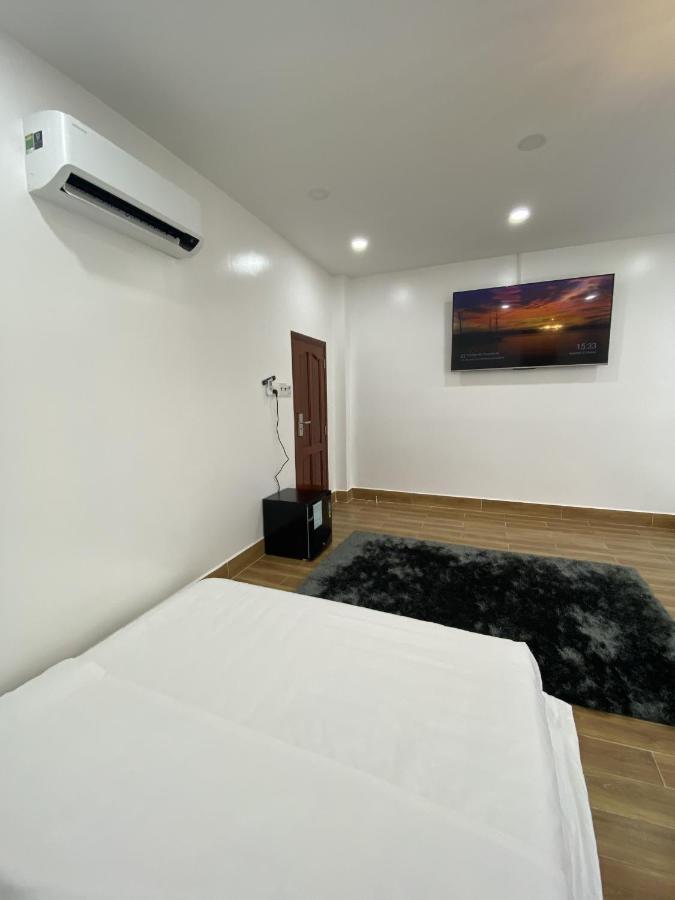 Aoc Hotel Cao Lãnh Esterno foto